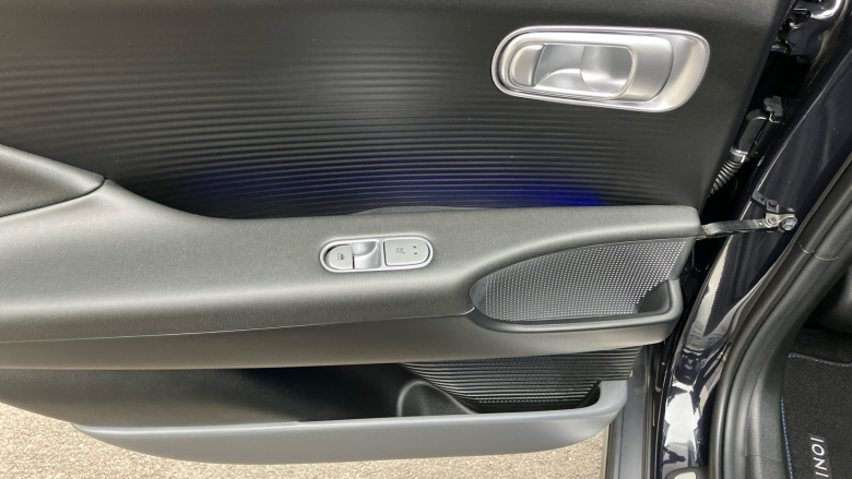 Hyundai IONIQ 6 239kW Ultimate 77kWh 4dr AWD Auto Electric Saloon